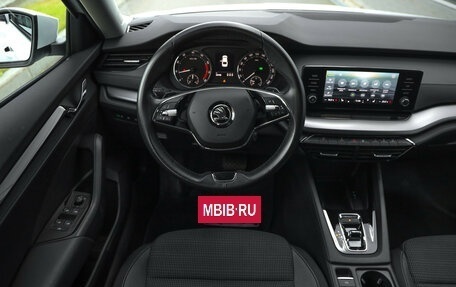 Skoda Octavia IV, 2021 год, 2 449 000 рублей, 12 фотография