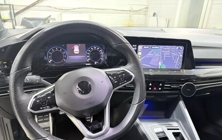 Volkswagen Golf VIII, 2021 год, 3 000 000 рублей, 10 фотография