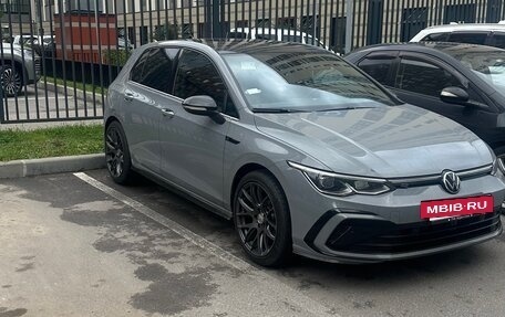 Volkswagen Golf VIII, 2021 год, 3 000 000 рублей, 16 фотография