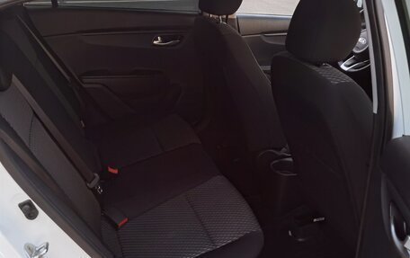 KIA Rio IV, 2018 год, 1 300 000 рублей, 4 фотография