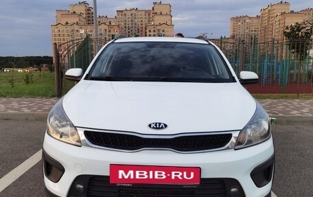 KIA Rio IV, 2018 год, 1 300 000 рублей, 7 фотография