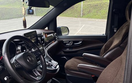 Mercedes-Benz V-Класс, 2016 год, 3 700 000 рублей, 11 фотография