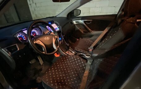 Hyundai Elantra V, 2012 год, 1 050 000 рублей, 5 фотография