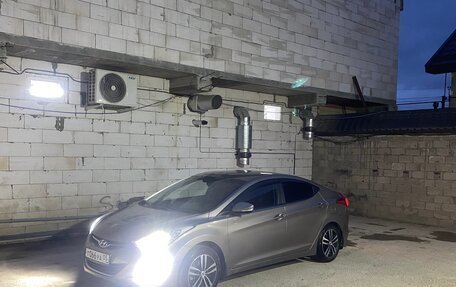 Hyundai Elantra V, 2012 год, 1 050 000 рублей, 8 фотография