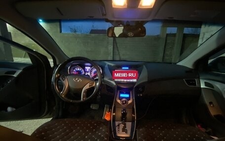 Hyundai Elantra V, 2012 год, 1 050 000 рублей, 7 фотография