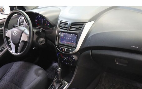 Hyundai Solaris II рестайлинг, 2014 год, 889 000 рублей, 5 фотография