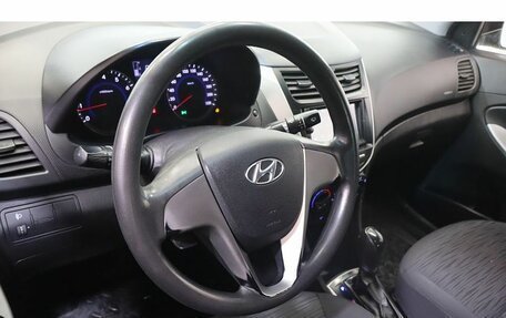 Hyundai Solaris II рестайлинг, 2014 год, 889 000 рублей, 6 фотография