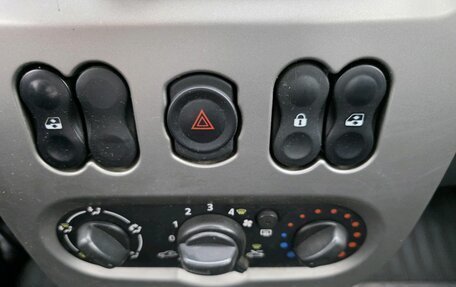 Renault Sandero I, 2012 год, 333 000 рублей, 8 фотография