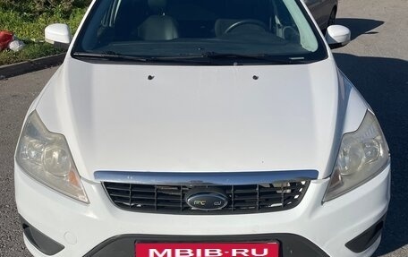 Ford Focus II рестайлинг, 2011 год, 650 000 рублей, 2 фотография
