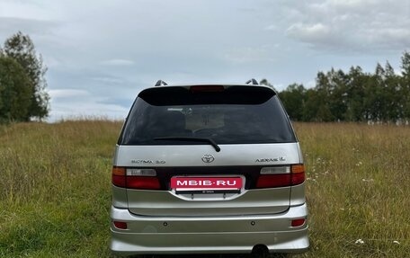 Toyota Estima III рестайлинг -2, 2001 год, 900 000 рублей, 4 фотография