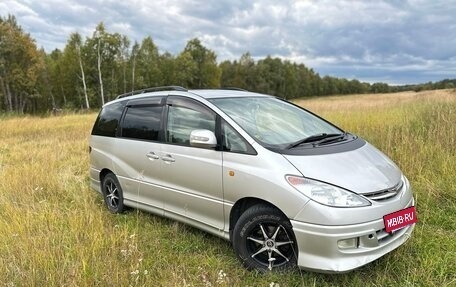 Toyota Estima III рестайлинг -2, 2001 год, 900 000 рублей, 2 фотография