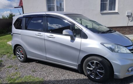 Honda Freed I, 2013 год, 1 090 000 рублей, 7 фотография