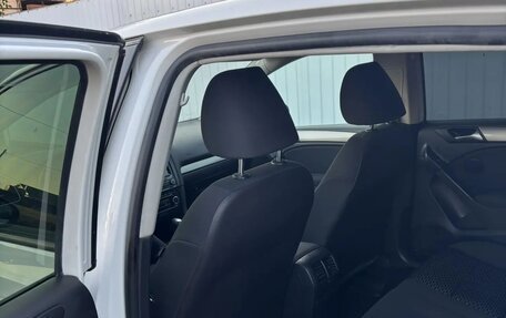 Volkswagen Golf VI, 2011 год, 945 000 рублей, 7 фотография