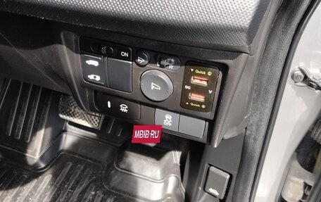 Honda Freed I, 2013 год, 1 090 000 рублей, 17 фотография
