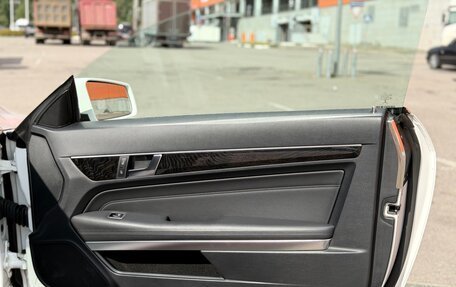 Mercedes-Benz E-Класс, 2014 год, 2 000 000 рублей, 22 фотография