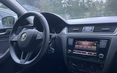 Skoda Rapid I, 2018 год, 1 120 000 рублей, 15 фотография