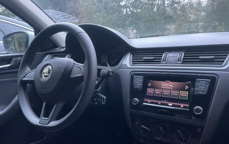 Skoda Rapid I, 2018 год, 1 120 000 рублей, 28 фотография