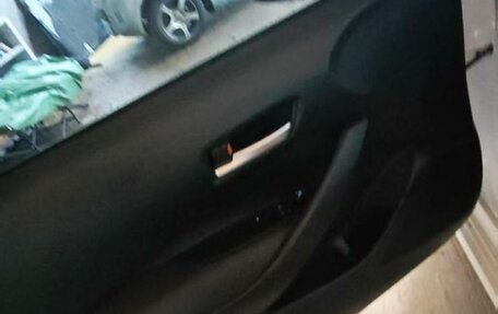 Toyota Corolla, 2023 год, 2 300 000 рублей, 10 фотография