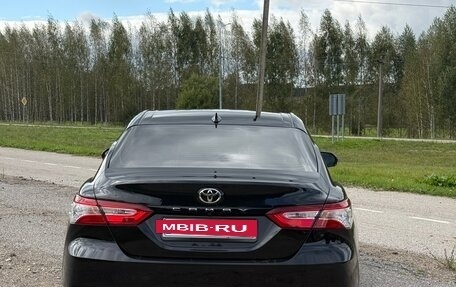 Toyota Camry, 2019 год, 2 750 000 рублей, 6 фотография