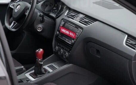 Skoda Octavia, 2015 год, 1 500 000 рублей, 17 фотография