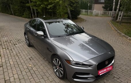 Jaguar XE I рестайлинг, 2019 год, 3 285 000 рублей, 7 фотография