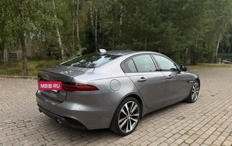 Jaguar XE I рестайлинг, 2019 год, 3 285 000 рублей, 9 фотография