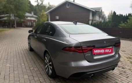 Jaguar XE I рестайлинг, 2019 год, 3 285 000 рублей, 12 фотография