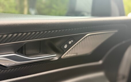 Jaguar XE I рестайлинг, 2019 год, 3 285 000 рублей, 32 фотография