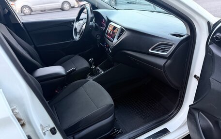 Hyundai Solaris II рестайлинг, 2018 год, 675 000 рублей, 15 фотография