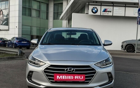 Hyundai Elantra VI рестайлинг, 2017 год, 1 697 000 рублей, 2 фотография