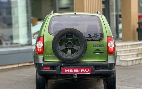 Chevrolet Niva I рестайлинг, 2015 год, 499 000 рублей, 7 фотография