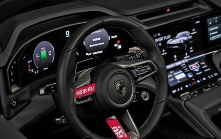 Porsche Cayenne, 2026 год, 33 000 000 рублей, 26 фотография