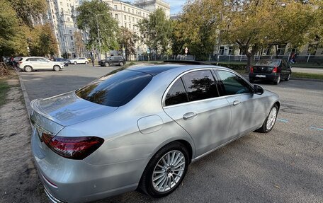 Mercedes-Benz E-Класс, 2020 год, 4 800 000 рублей, 4 фотография