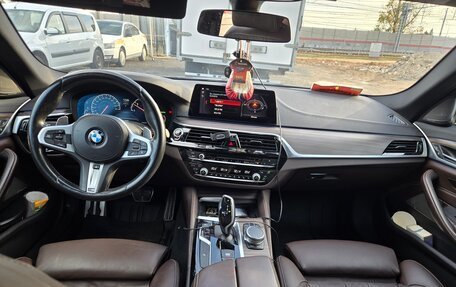 BMW 5 серия, 2018 год, 4 550 000 рублей, 13 фотография