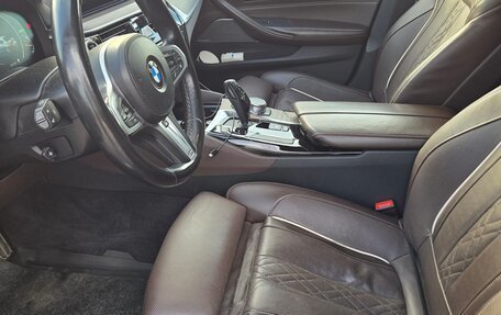 BMW 5 серия, 2018 год, 4 550 000 рублей, 14 фотография