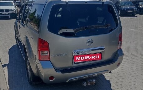Nissan Pathfinder, 2011 год, 1 550 000 рублей, 10 фотография