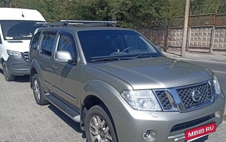 Nissan Pathfinder, 2011 год, 1 550 000 рублей, 12 фотография
