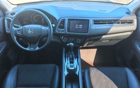 Honda Vezel, 2022 год, 1 516 000 рублей, 7 фотография