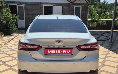 Toyota Camry, 2021 год, 3 365 000 рублей, 6 фотография