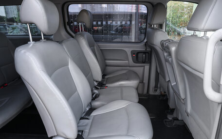 Hyundai Grand Starex Grand Starex I рестайлинг 2, 2018 год, 3 498 000 рублей, 11 фотография
