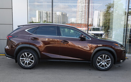 Lexus NX I, 2016 год, 2 998 000 рублей, 4 фотография