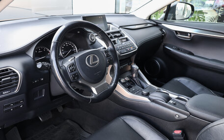 Lexus NX I, 2016 год, 2 998 000 рублей, 15 фотография