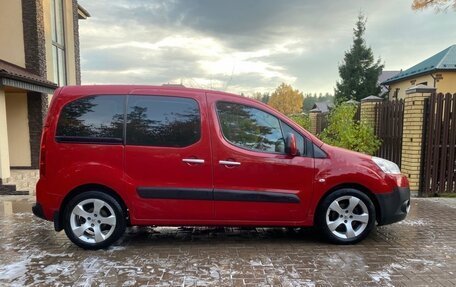 Peugeot Partner II рестайлинг 2, 2010 год, 800 000 рублей, 5 фотография
