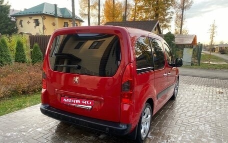 Peugeot Partner II рестайлинг 2, 2010 год, 800 000 рублей, 3 фотография