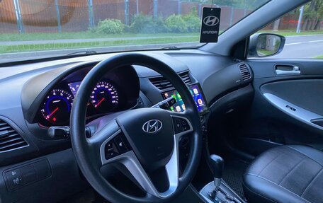 Hyundai Solaris II рестайлинг, 2013 год, 780 000 рублей, 9 фотография