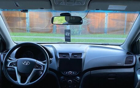 Hyundai Solaris II рестайлинг, 2013 год, 780 000 рублей, 10 фотография