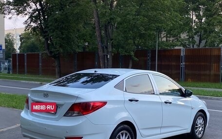 Hyundai Solaris II рестайлинг, 2013 год, 780 000 рублей, 3 фотография