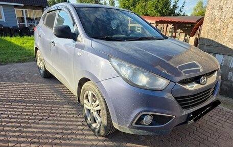 Hyundai ix35 I рестайлинг, 2011 год, 1 100 000 рублей, 2 фотография