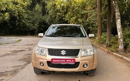 Suzuki Grand Vitara, 2011 год, 930 000 рублей, 1 фотография