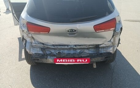 KIA Rio III рестайлинг, 2017 год, 600 000 рублей, 2 фотография